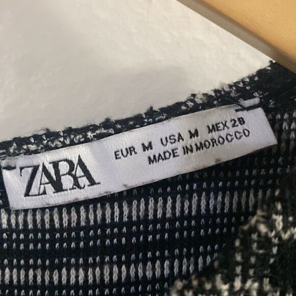Like New ZARA Black White Tweed Textured Puff Sleeve Mini Dress - Picture 4 of 7
